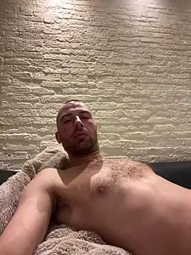 Rotteei1 online show from 11.15.25