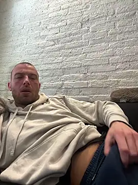 Rotteei1 online show from 03.12.26