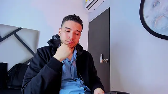 Snapshot of mike_257 chatting on 10.29.25 mike 257 online show from 10.29.25