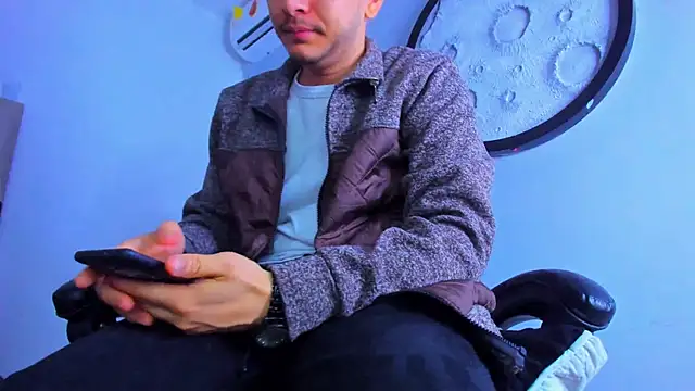 Snapshot of mike_257 chatting on 01.10.26 mike 257 online show from 01.10.26