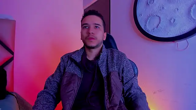 Snapshot of mike_257 chatting on 02.10.26 mike 257 online show from 02.10.26