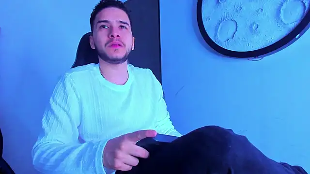 Snapshot of mike_257 chatting on 02.27.26 mike 257 online show from 02.27.26