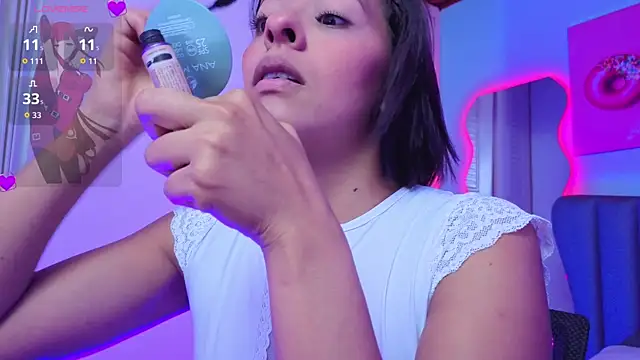 Aria Russo online show from 04.06.26