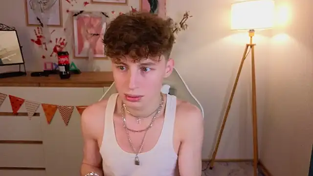 crisp1n online show from 10.24.25