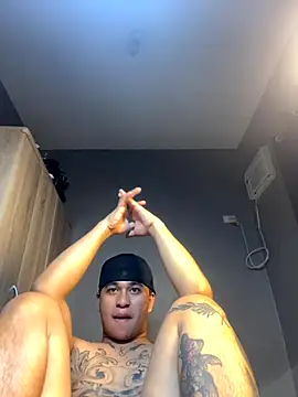 Sweet Guy tattoo online show from 11.01.25