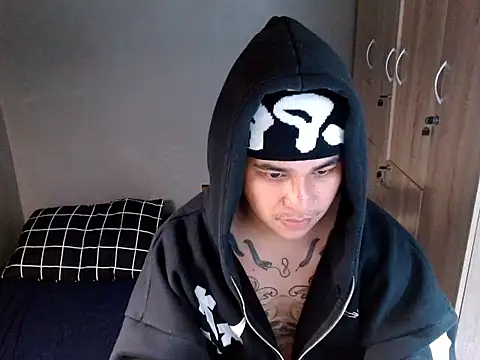 Sweet Guy tattoo online show from 11.09.25