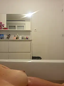 Snapshot of lasexycoquine59 chatting on 05.09.26 lasexycoquine59 online show from 05.09.26