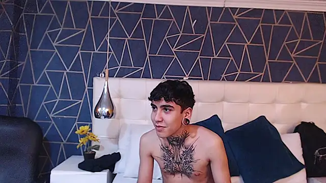 SantiOlsen online show from 10.29.25