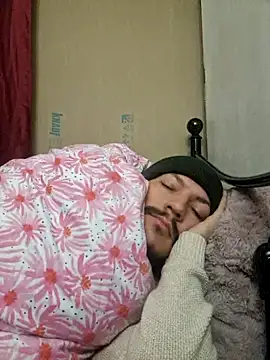 bbyxklaus online show from 10.25.25