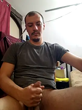 bbyxklaus online show from 11.28.25