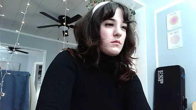 Trickylucy555 online show from 03.14.26