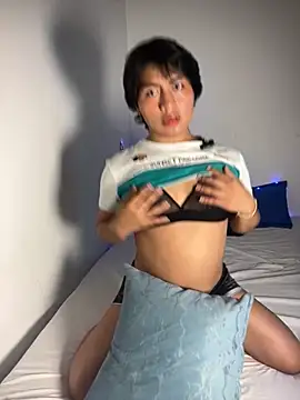 Nathasa Devereux online show from 10.29.25