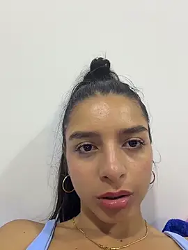 Snapshot of violeta365 chatting on 05.20.26 violeta365 online show from 05.20.26