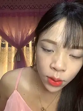 Snapshot of Duck_dona chatting on 10.29.25 Duck dona online show from 10.29.25