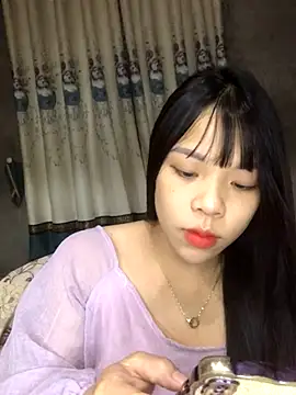 Snapshot of Duck_dona chatting on 11.11.25 Duck dona online show from 11.11.25