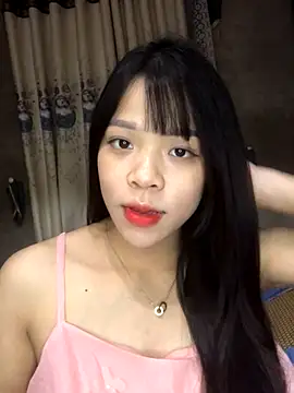 Snapshot of Duck_dona chatting on 11.14.25 Duck dona online show from 11.14.25