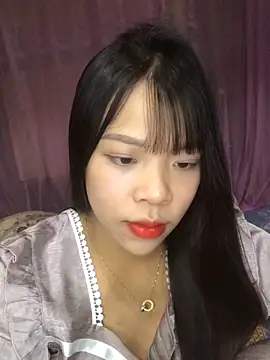 Snapshot of Duck_dona chatting on 11.19.25 Duck dona online show from 11.19.25