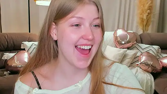 Stella Light online show from 02.20.26