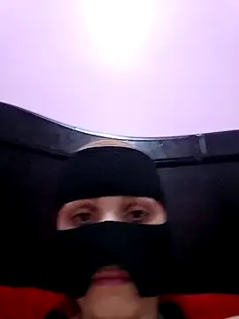 SandyAmr online show from 11.16.25