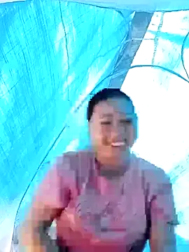 Snapshot of suka-bibi chatting on 11.18.25 suka-bibi online show from 11.18.25