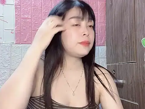 Butterfly kee online show from 12.21.25