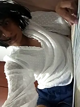 Snapshot of sophiasleepy1 chatting on 10.23.25 sophiasleepy1 online show from 10.23.25