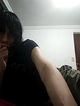 Snapshot of sophiasleepy1 chatting on 11.18.25 sophiasleepy1 online show from 11.18.25