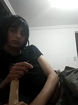 Snapshot of sophiasleepy1 chatting on 11.21.25 sophiasleepy1 online show from 11.21.25