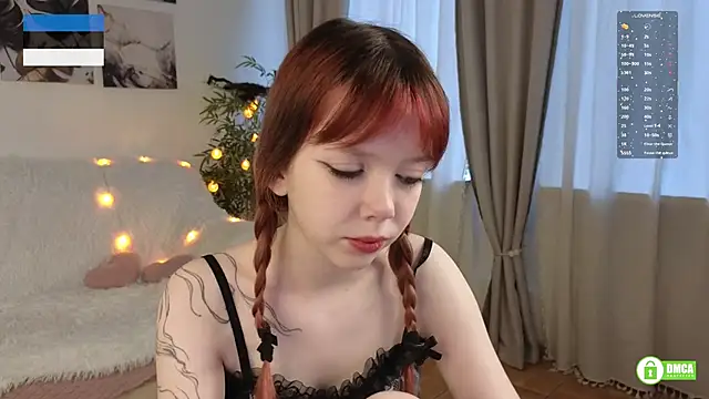 Rochelle Dolly online show from 12.03.25