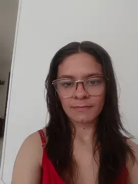 Snapshot of Nata_Linares chatting on 12.01.25 Nata Linares online show from 12.01.25