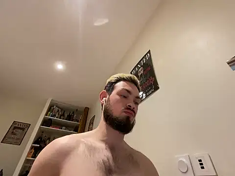Snapshot of adambigdick97 chatting on 04.12.26 adambigdick97 online show from 04.12.26
