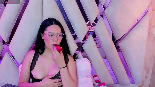 Isa doux online show from 04.10.26