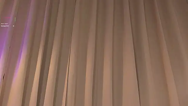 Lovely queens  online show from 10.30.25