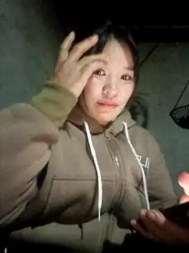 chipu06 online show from 11.30.25