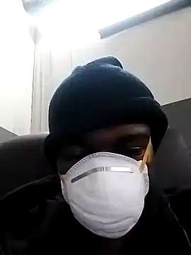 loVbRo1 online show from 11.04.25