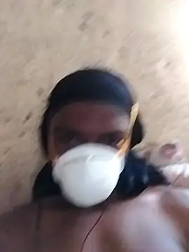 loVbRo1 online show from 12.05.25