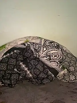 Snapshot of Winny-sexy chatting on 11.13.25 Winny-sexy online show from 11.13.25