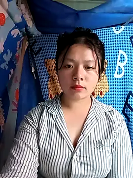 lisa-bae00 online show from 03.05.26