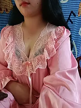 Snapshot of lisa-bae00 chatting on 06.06.26 lisa-bae00 online show from 06.06.26