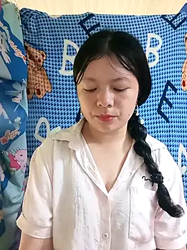 Snapshot of lisa-bae00 chatting on 06.21.26 lisa-bae00 online show from 06.21.26