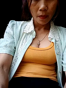 Bear bear0 online show from 10.29.25