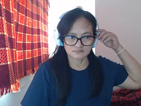 Kinkybela2025 online show from 05.15.26