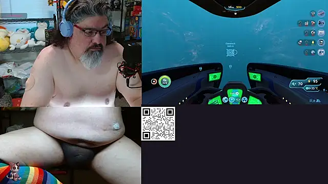 Snapshot of geekycastillo chatting on 05.29.26 geekycastillo online show from 05.29.26