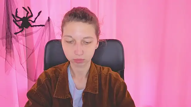 CuteEllii online show from 11.01.25