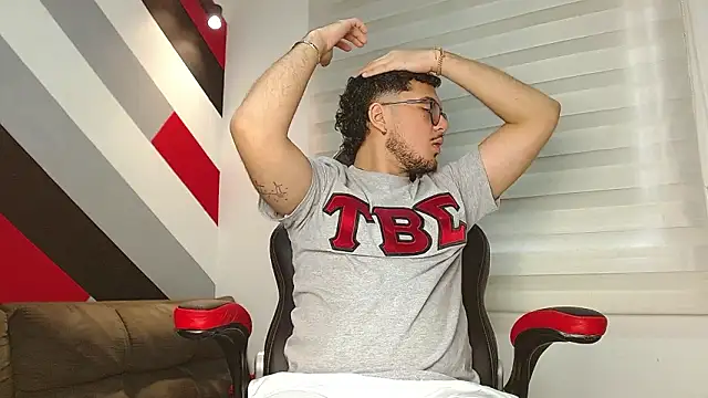 Snapshot of Zac_Golden chatting on 02.15.26 Zac Golden online show from 02.15.26