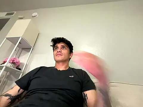 Orlando702xh online show from 10.21.25