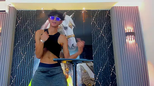 Sex Boy 33  online show from 11.07.25