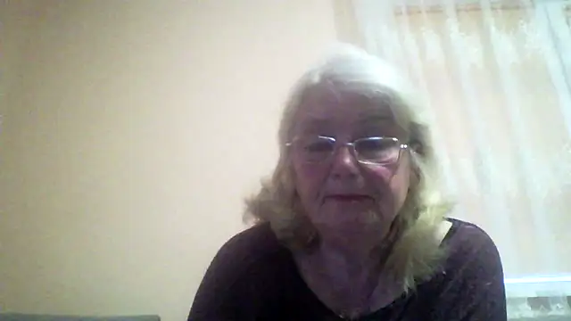 AmyLove353 online show from 05.14.26