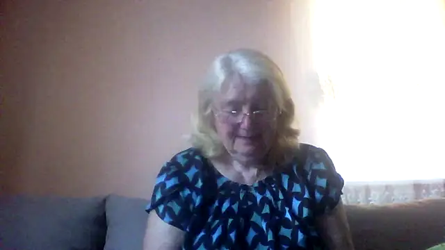AmyLove353 online show from 05.16.26
