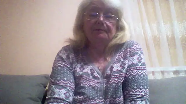 AmyLove353 online show from 05.17.26